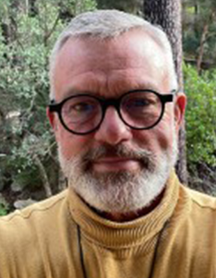 Prof. Rayne Stroebel